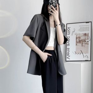 Korean-Style Casual Slimming Gray Oversized Short-Sleeve Blazer for Women - Spring/Summer 2025 Fashion Essential