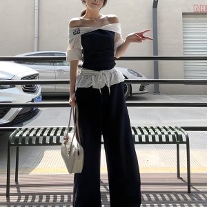 Korean-Style Color-Blocking One-Shoulder Sports Suit for Women, Summer Ruffled Hem Top & Curved Pants Two-Piece Set