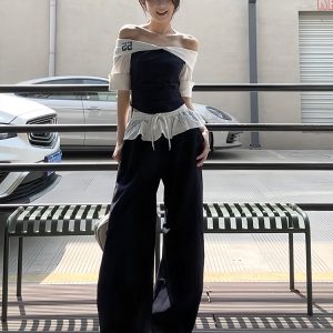 Korean-Style Color-Blocking One-Shoulder Sports Suit for Women, Summer Ruffled Hem Top & Curved Pants Two-Piece Set