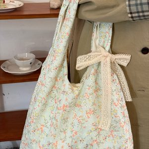 Korean-Style Floral Canvas Tote Bag for Women, 2025 Large-Capacity Commuting Shoulder Bag