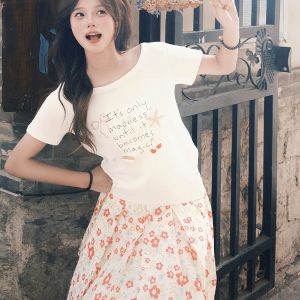 Korean Style Floral Pleated Skirt for Women, Summer A-Line Mid-Length Skirt, Colorful Vacation Outfit