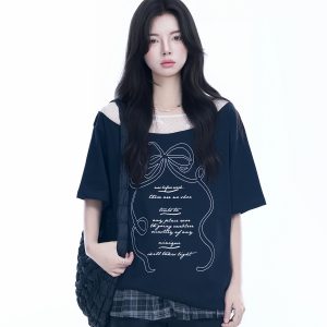 Korean-Style Lace Spliced Off-Shoulder Short Sleeve T-Shirt for Women – Loose Fit, Sweet Design, Perfect for Casual Y2K Fashion