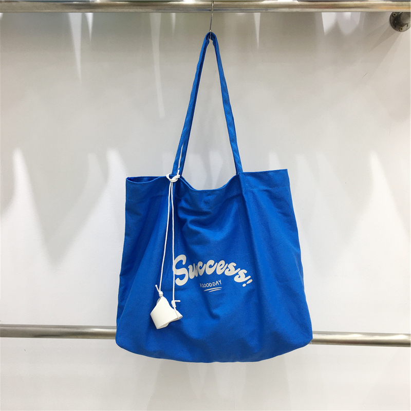 Korean Style Large Capacity Casual Canvas Shoulder Bag for Students - Summer Dongdaemun Lazy Chic Letter Design Korean Style Large Capacity Casual Canvas Shoulder Bag for Students - Summer Dongdaemun Lazy Chic Letter Design