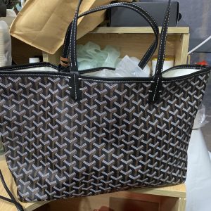 Korean-Style Lightweight Waterproof Shoulder Bag, Large Capacity Underarm Tote for Commuting, Business Trips, and Travel