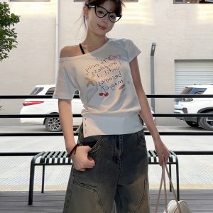 Korean Style Off-Shoulder Short Sleeve Summer Graffiti Print Split Hem Slim Fit Sexy T-Shirt - Trendy Women's Top