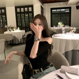 Korean-Style Off-Shoulder Slim-Fit Knitted Short-Sleeve Top for Women - Lightweight Summer Essential in White