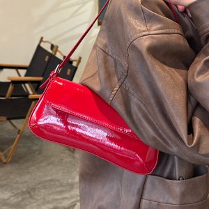 Korean Style Patent Leather Baguette Bag 2025 - Simple Underarm Shoulder Handbag for Commuting, Chic High-End Fashion Accessory