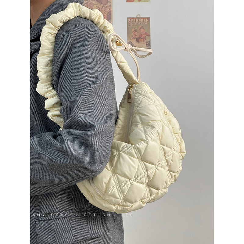 Korean-Style Pleated Dumpling Bag for Women, Large Capacity Lightweight Cloud Underarm Crossbody Bag