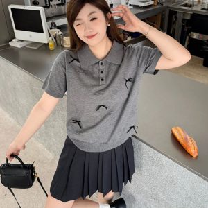 Korean-Style Plus Size Short Sleeve Polo Shirt for Women - Flattering Knitted Summer Blouse for Curvy Figures