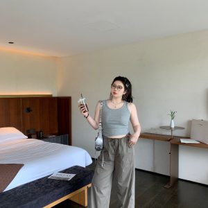 Korean Style Plus Size Ultra-Thin Cargo Pants for Women - Casual Outdoor Mountaineering Feu Parachute Design