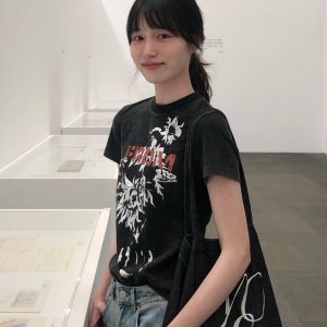 Korean Style Retro Floral Print Black Washed Slim Fit Cotton Short Sleeve T-Shirt for Women