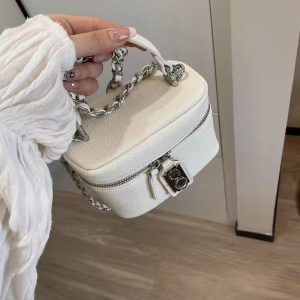 Korean-Style Small Crossbody Bag with Chain Handle, Box Design, Lock Closure, Versatile Shoulder Bag, Chic Square Purse