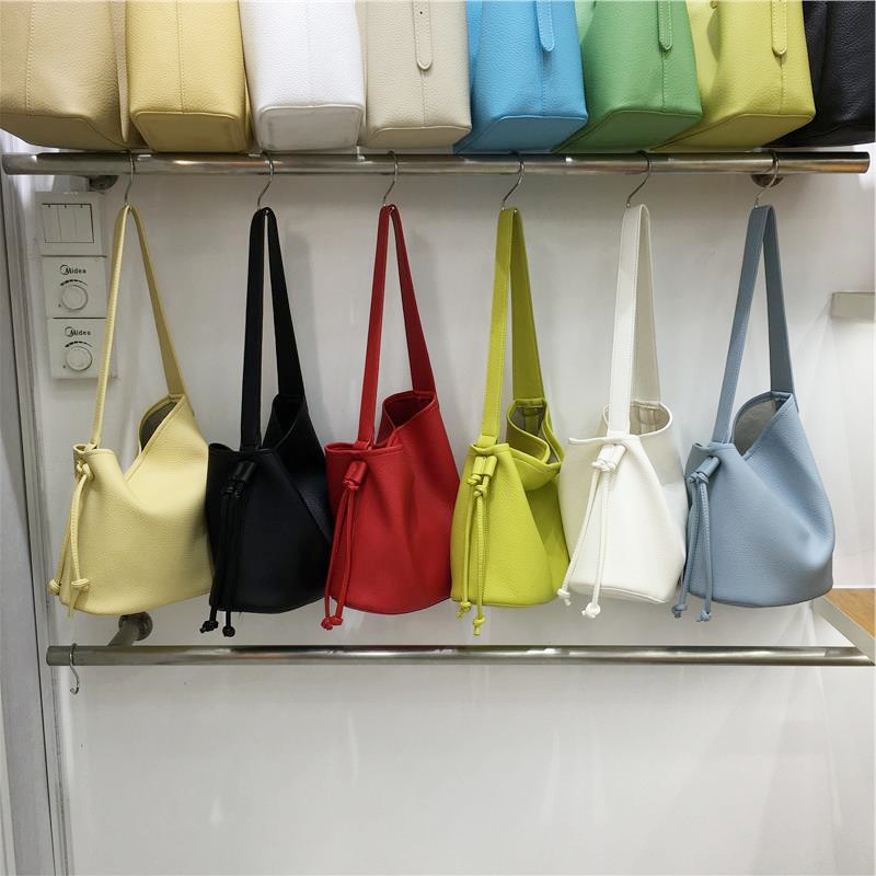 Korean Style Soft Leather Adjustable Underarm Crossbody Bucket Bag - Stylish Pull-Out Design, Trendy Niche Fashion Accessory