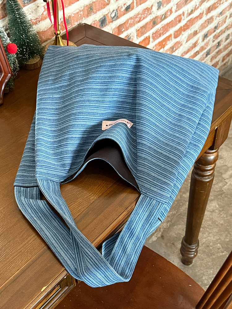 Korean-Style Striped Denim Tote Bag for Women - Large Capacity Shoulder Bag for Students and Commuters 2025 Korean-Style Striped Denim Tote Bag for Women - Large Capacity Shoulder Bag for Students and Commuters 2025