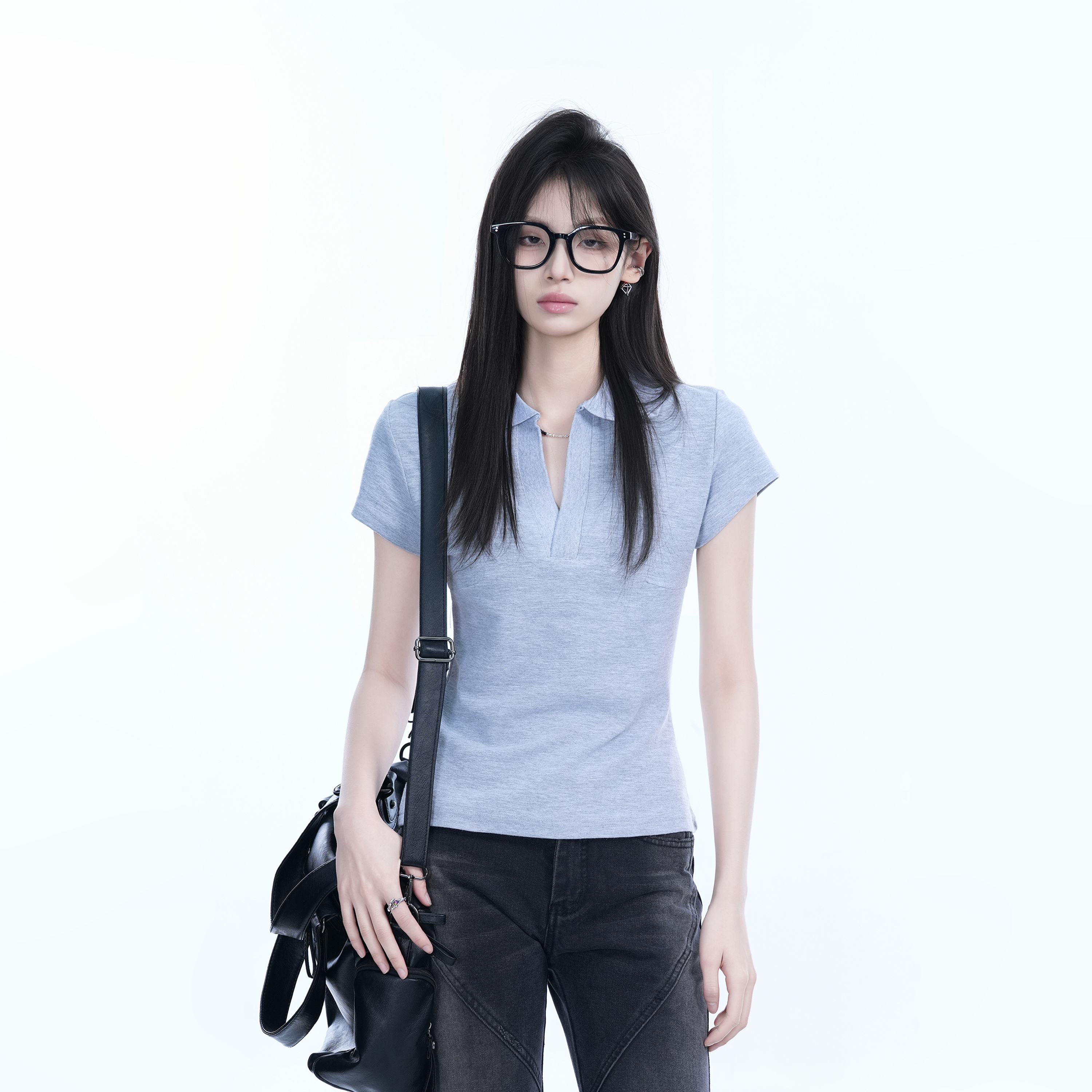 Korean-Style V-Neck Short Sleeve T-Shirt for Women - Slim Fit College Trendy Polo Top