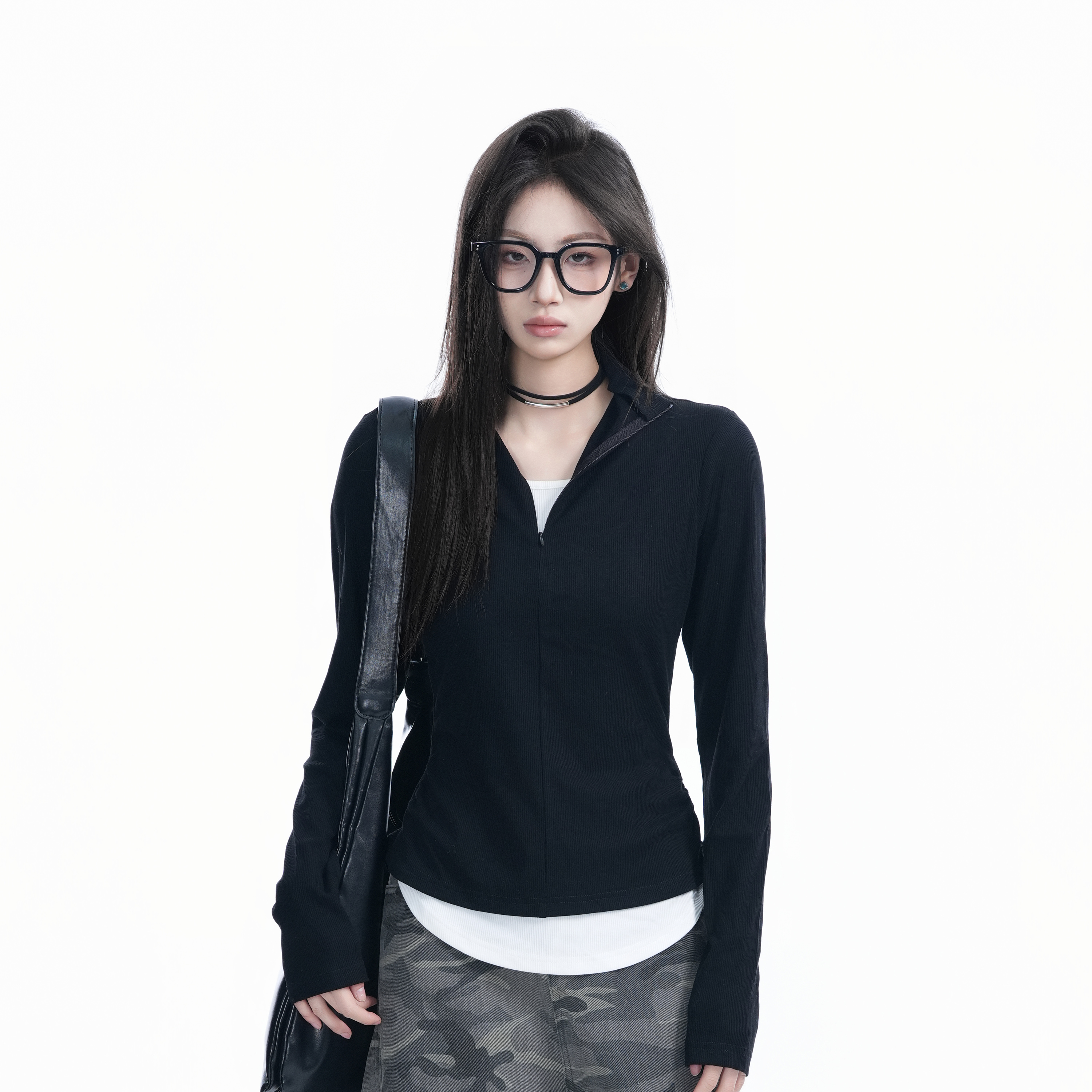 Korean Style Zipper Knitted Long Sleeve T-Shirt - Slim Fit Fake Two-Piece Design with Flattering Base for Spring Fashion