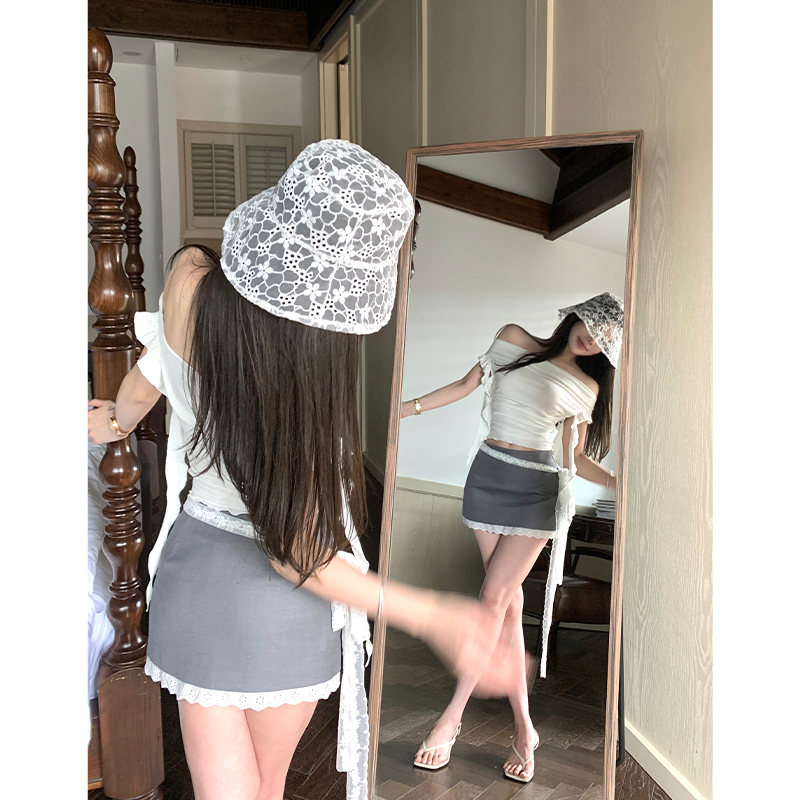 Lace Holiday Tune One-Shoulder Ruffle Edge Short Sleeve T-Shirt for Women - Flowing White Summer Top, Y2K Inspired Fashion