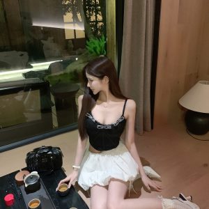 Lace Vest Camisole Top - Slim Fit with Built-In Chest Pad, Pure Desire Style, Perfect for Y2K and 90s Fashion Trends