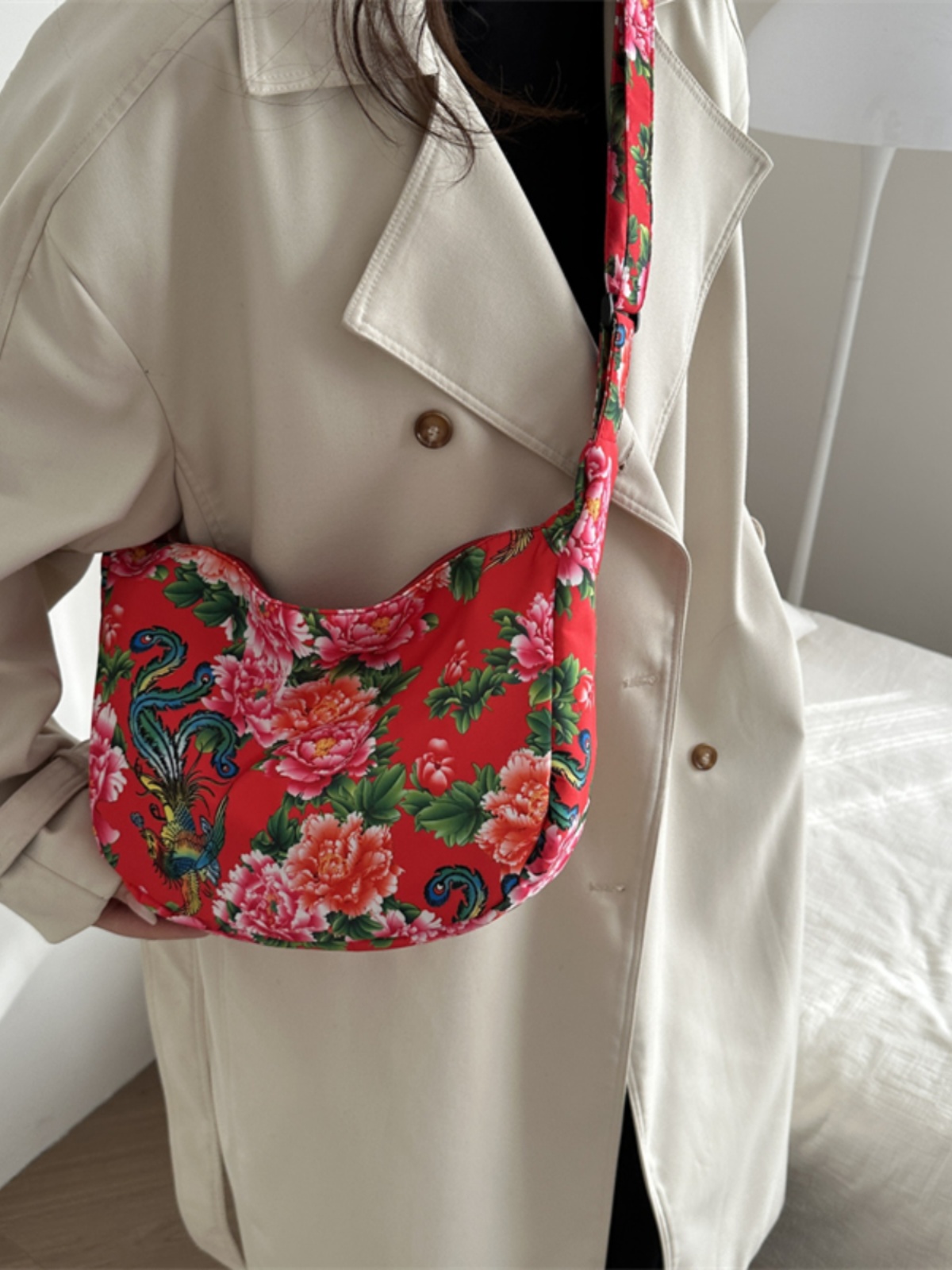 Large Capacity Floral Canvas Shoulder Bag for Women - Versatile Crossbody Dumpling Bag, 2025 Summer Style Large Capacity Floral Canvas Shoulder Bag for Women - Versatile Crossbody Dumpling Bag, 2025 Summer Style