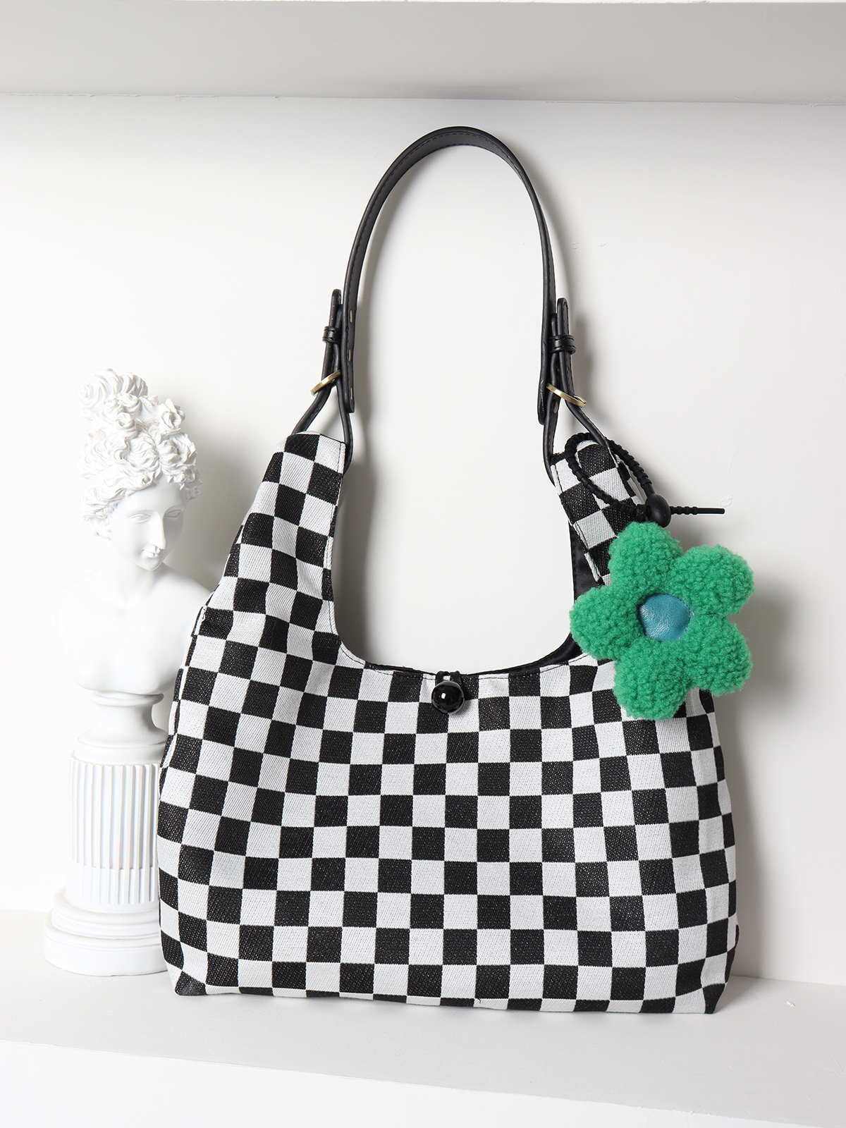 Large Capacity Flower Checkerboard Tote Bag for Women - Versatile Shoulder Bag for Class, Commuting, and Spring Outings Large Capacity Flower Checkerboard Tote Bag for Women - Versatile Shoulder Bag for Class, Commuting, and Spring Outings