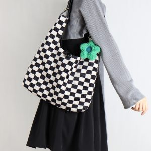 Large Capacity Flower Checkerboard Tote Bag for Women - Versatile Shoulder Bag for Class, Commuting, and Spring Outings