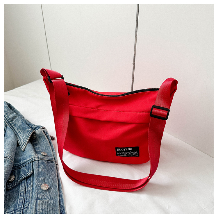 Large Capacity Harajuku Retro Casual Canvas Bag - Waterproof Dumpling Crossbody Bag for College Students and Women Large Capacity Harajuku Retro Casual Canvas Bag - Waterproof Dumpling Crossbody Bag for College Students and Women