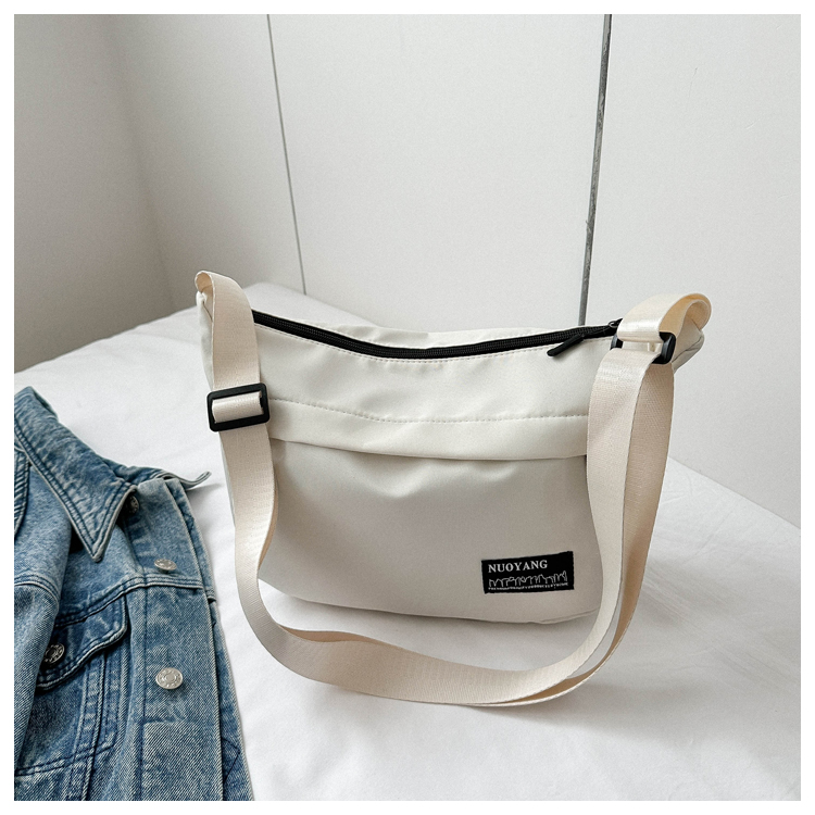 Large Capacity Harajuku Retro Casual Canvas Bag - Waterproof Dumpling Crossbody Bag for College Students and Women Large Capacity Harajuku Retro Casual Canvas Bag - Waterproof Dumpling Crossbody Bag for College Students and Women