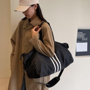 Large Capacity Oxford Cloth Business Travel Bag - High-End Sports Yoga Fitness Tote for Short Trips - Lightweight and Stylish