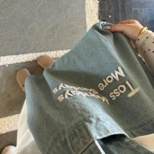 Large Capacity Retro Denim Canvas Tote Bag for Commuters and College Students - Embroidered Shoulder Handbag