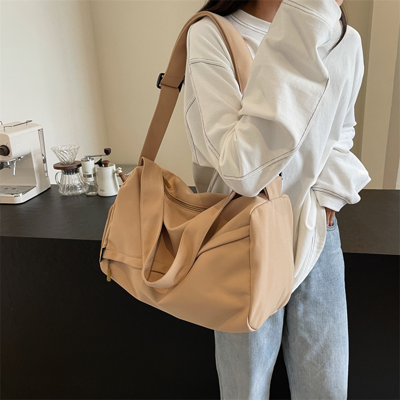 Large Capacity Sports Yoga Fitness Bag - 2024 Summer Travel Crossbody Bag for Casual Swimming & Storage