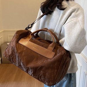 Large Capacity Travel Bag for Women, Lightweight Crossbody Gym Bag, Versatile Handheld Luggage for Short Trips and Sports