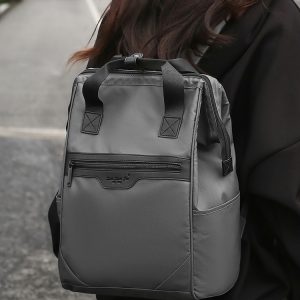 Large-Capacity Water-Resistant Backpack for Classes and Commuting, Unisex Laptop and School Bag, Ideal for Students and Professionals