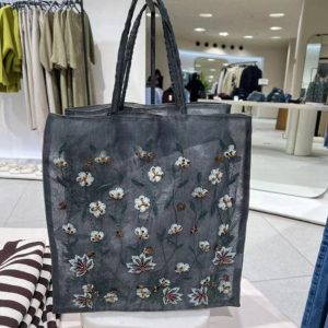 Large Capacity Women's Commuter Tote Bag - 2025 New Embroidered Floral Daisy Mesh Design