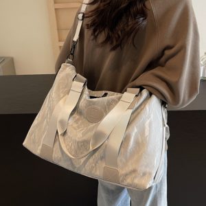 Large Capacity Women's Travel Bag - Solid Color, Portable Hand-Held Design, Ideal for Maternity, Sports, Gym, and Luggage.