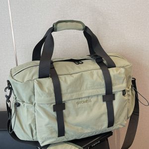 Large Capacity Women's Travel Bag - Stylish Hand-Held Sports Fitness Shoulder Luggage & Maternity Storage Bag