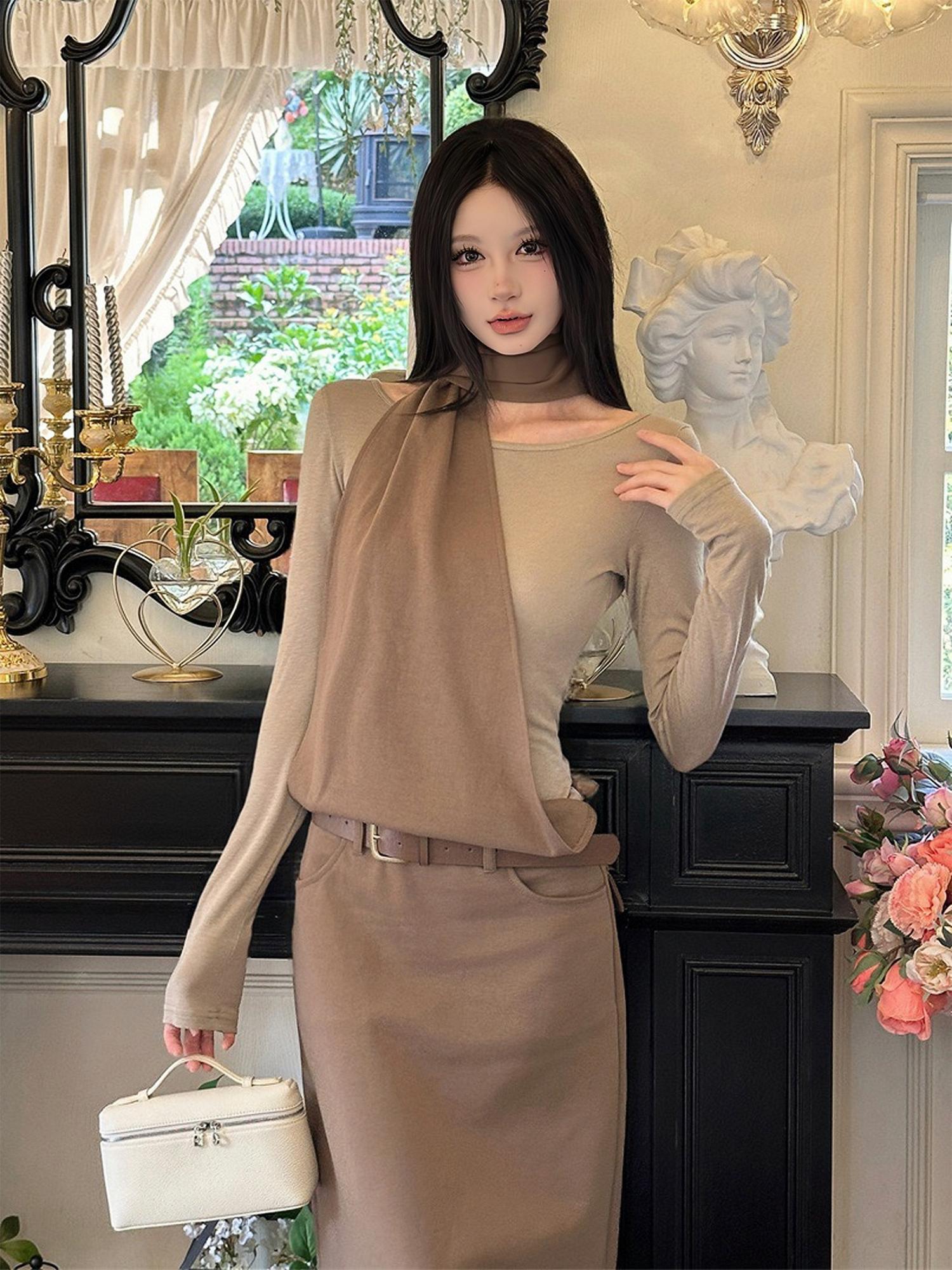 Layered Fake Two-Piece Long Sleeve Halter Dress for Women - Autumn Winter Wasteland Style, Waist-Defined, Boho Chic Fashion Layered Fake Two-Piece Long Sleeve Halter Dress for Women - Autumn Winter Wasteland Style, Waist-Defined, Boho Chic Fashion