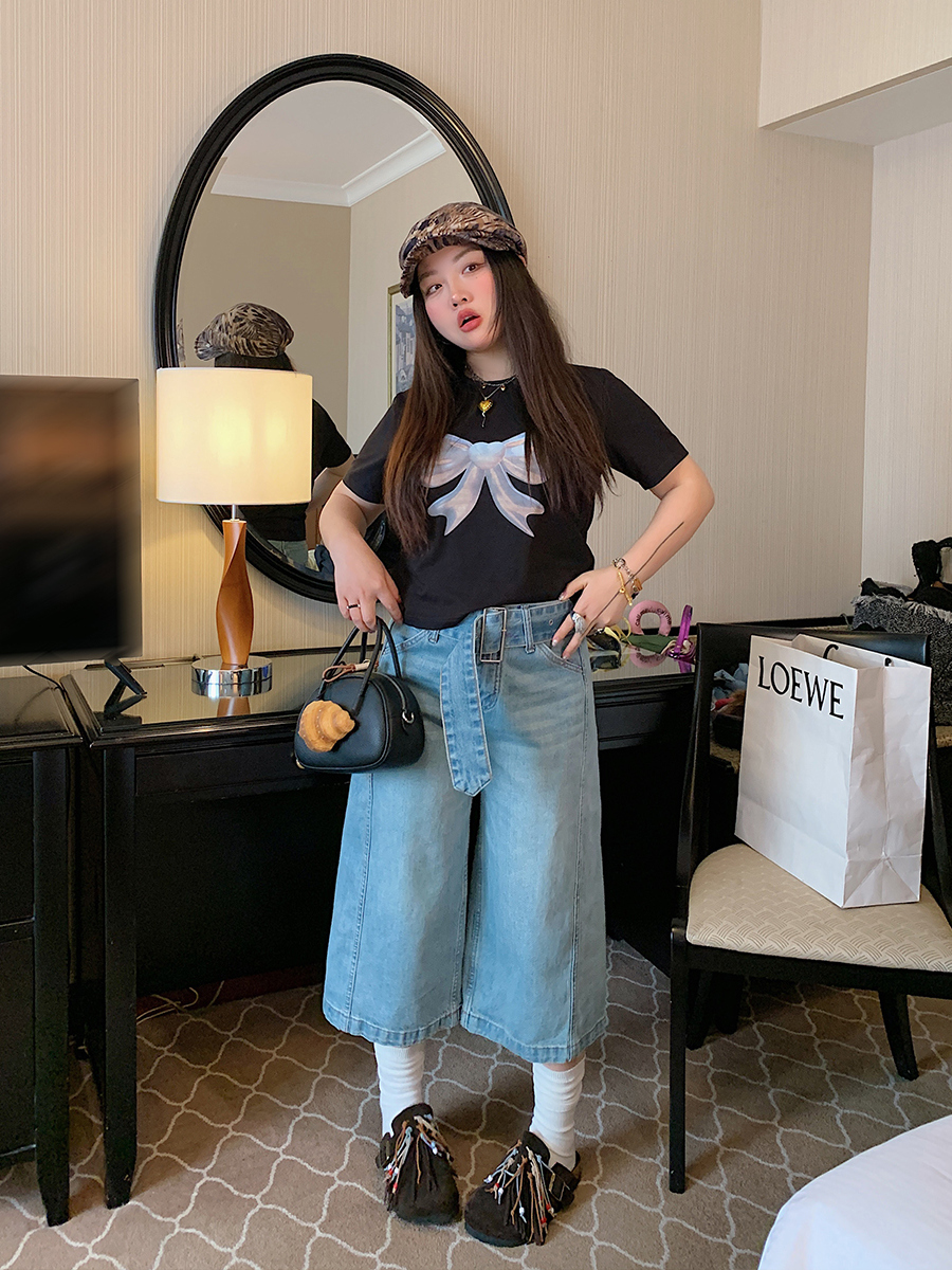 Leopard Print Wide-Leg Jeans for Women - High-Waisted Cropped Pants in Loose Lazy Style, Spring/Summer 2025 Fashion Leopard Print Wide-Leg Jeans for Women - High-Waisted Cropped Pants in Loose Lazy Style, Spring/Summer 2025 Fashion