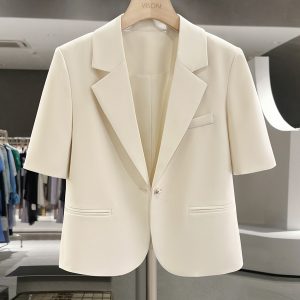 Light Beige Korean-Style Thin Blazer for Women, Elegant French Design, Petite Fit, Summer 2025 Collection