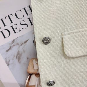 Light Beige Semi-Mature Fragrant Wind Coat for Women - New Spring 2025 Draped Short Top for Autumn, Chic Casual Style