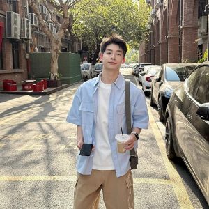 Light Blue Multi-Pocket Short Sleeve Shirt for Men and Women - Casual Loose Summer Workwear Top