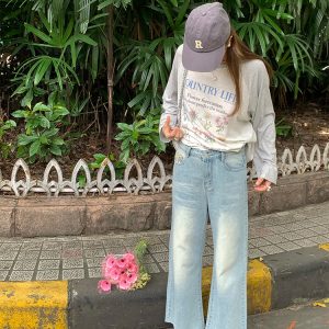 Light Blue Retro Distressed Straight Leg Jeans for Women - Vintage Summer Loose High Waist Daisy Print Pants
