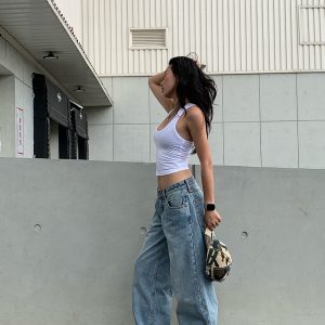 Light Blue Washed Denim Jeans - Low Waist Style, 90s Inspired, Casual Everyday Look, Perfect for Lazy Mornings