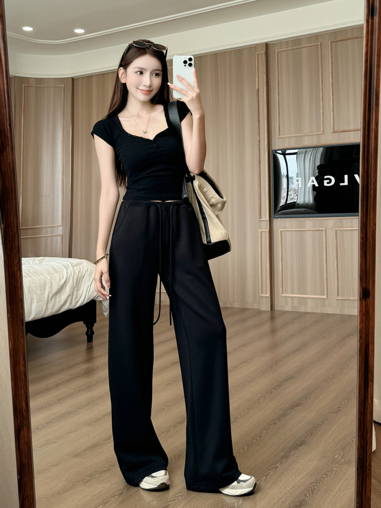 Light Fabric Summer Heart Collar Short Sleeve Slim T-Shirt & Low-Waist Draped Wide-Leg Pants Set for Women - Y2K Style Light Fabric Summer Heart Collar Short Sleeve Slim T-Shirt & Low-Waist Draped Wide-Leg Pants Set for Women - Y2K Style