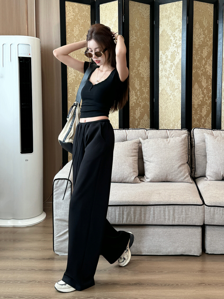 Light Fabric Summer Heart Collar Short Sleeve Slim T-Shirt & Low-Waist Draped Wide-Leg Pants Set for Women - Y2K Style Light Fabric Summer Heart Collar Short Sleeve Slim T-Shirt & Low-Waist Draped Wide-Leg Pants Set for Women - Y2K Style