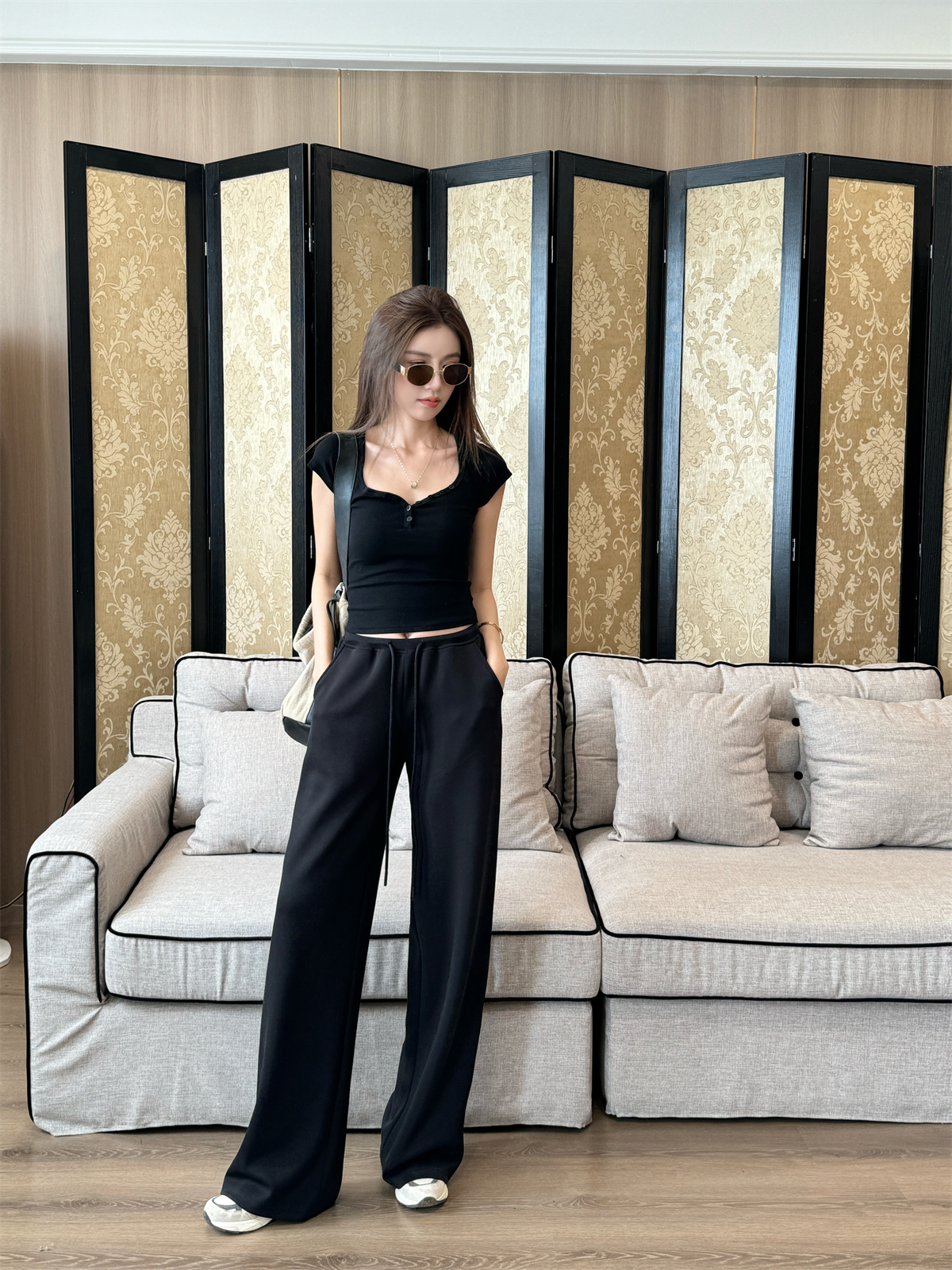 Light Fabric Summer Heart Collar Short Sleeve Slim T-Shirt & Low-Waist Draped Wide-Leg Pants Set for Women - Y2K Style Light Fabric Summer Heart Collar Short Sleeve Slim T-Shirt & Low-Waist Draped Wide-Leg Pants Set for Women - Y2K Style