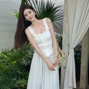 Light Fabric Summer Lace Trim Spliced Inner Knitted Vest Shirt for Women - Sweet & Spicy Style