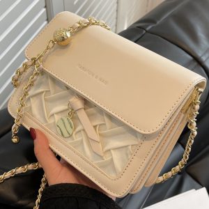 Light Luxury French Shoulder Bag - Versatile Lightweight Crossbody Chain Bag - Small Square Design for Women - Fashionable Commuting Accessory