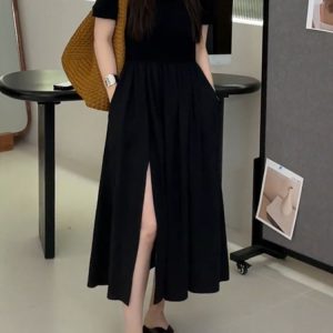 Light Luxury Plus-Size Little Black Dress, French Hepburn Style, Square Neck, Flattering Split Design for Curvy Figures, Summer Fashion