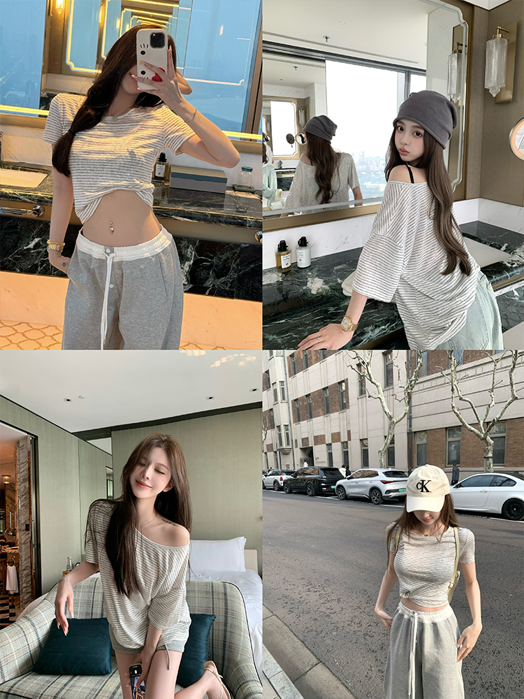 Light Oxygen Holiday Vintage Striped Short Sleeve T-Shirt for Women - Summer Casual Relaxed Round Neck Top, Y2K Style Light Oxygen Holiday Vintage Striped Short Sleeve T-Shirt for Women - Summer Casual Relaxed Round Neck Top, Y2K Style