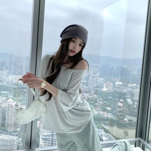 Light Oxygen Holiday Vintage Striped Short Sleeve T-Shirt for Women - Summer Casual Relaxed Round Neck Top, Y2K Style